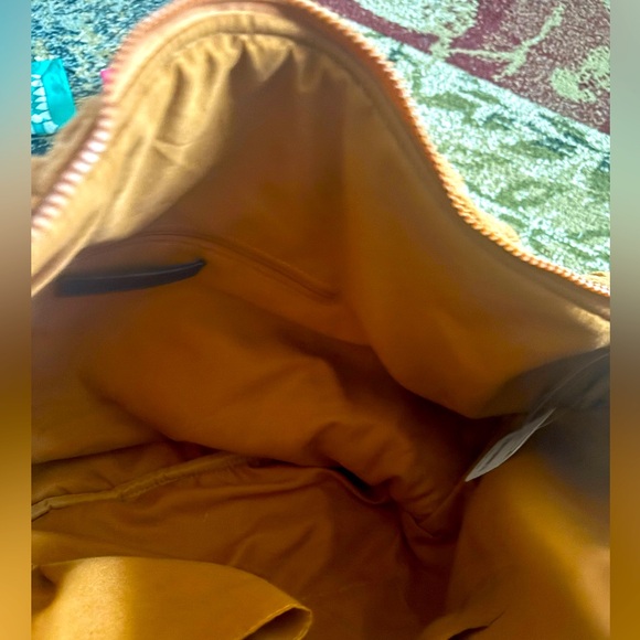 Free People Puckerup Fleece Carryall bag NWT - Picture 8 of 9